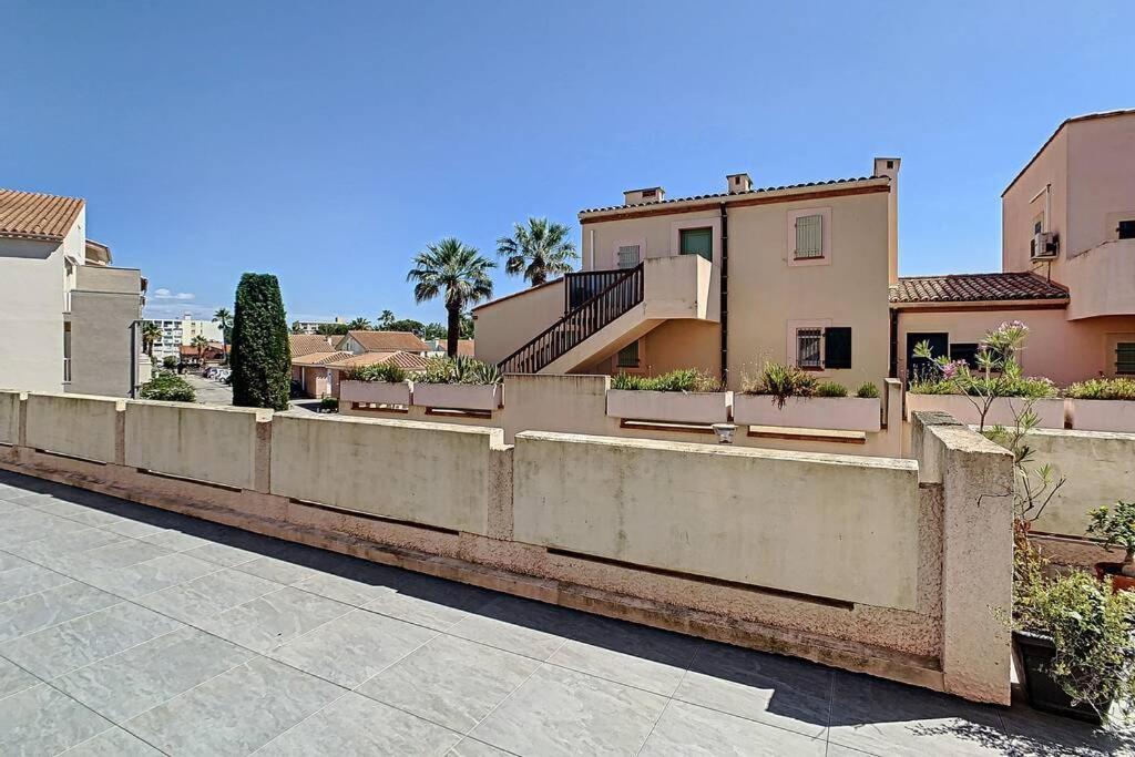 Appartement Renove 4 Personnes Saint Cyprien Port المظهر الخارجي الصورة